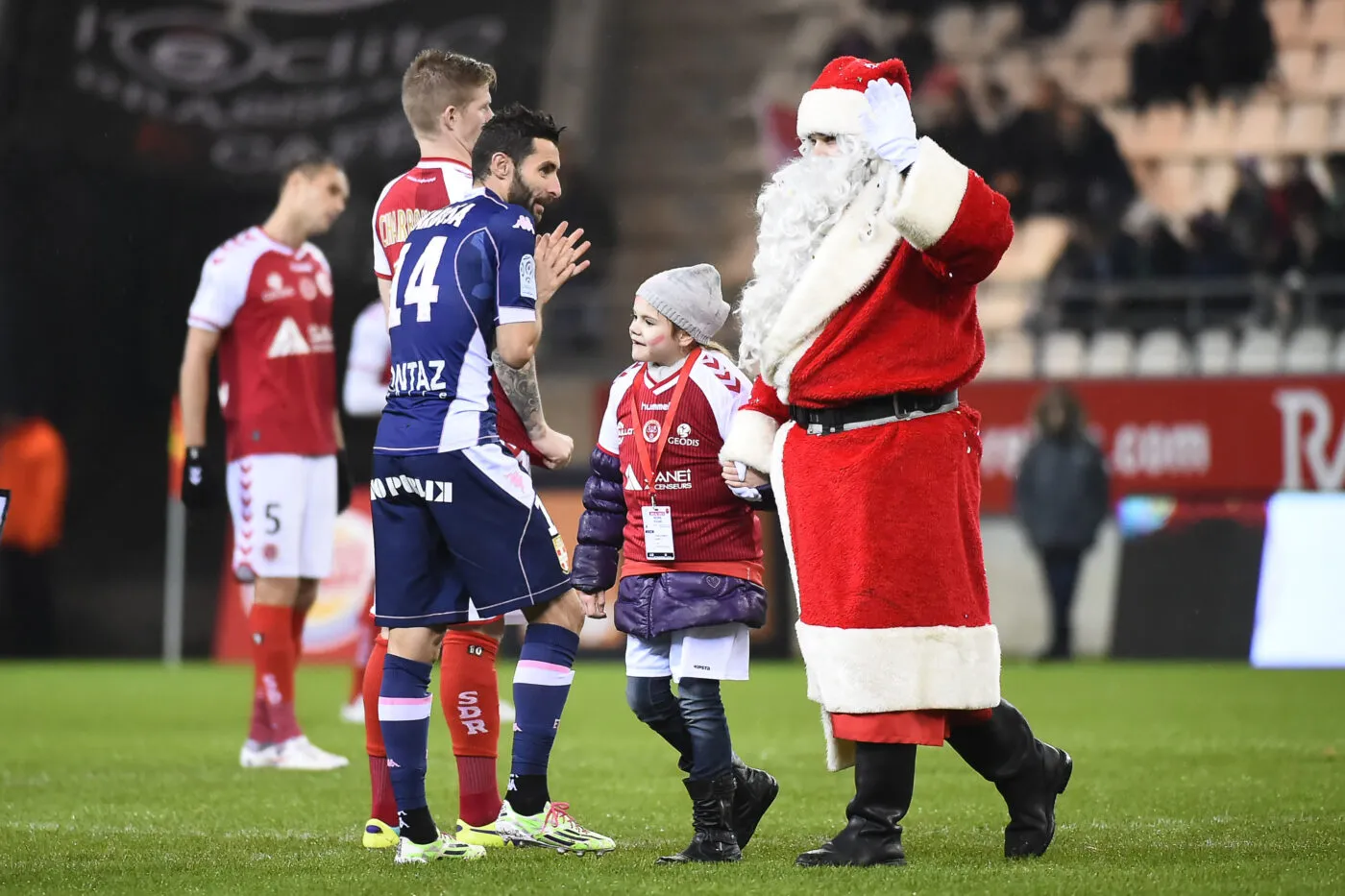 Le guide ultime pour se sortir des discussions foot des repas de Noël