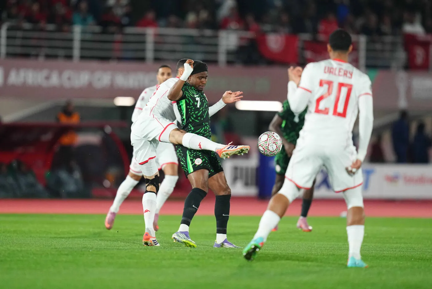 Le Nigeria s’offre les huitièmes après un beau combat contre la Tunisie