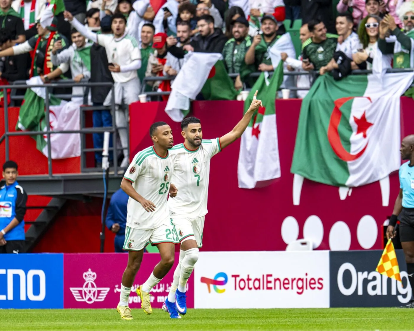 En direct : Algérie-Burkina Faso (0-0)