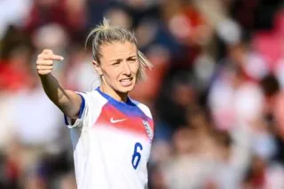 Plusieurs Lionesses (et Idris Elba) décorées par le roi Charles III