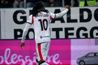 Avec un festival de Rafael Leão, Milan reprend le trône de Serie A