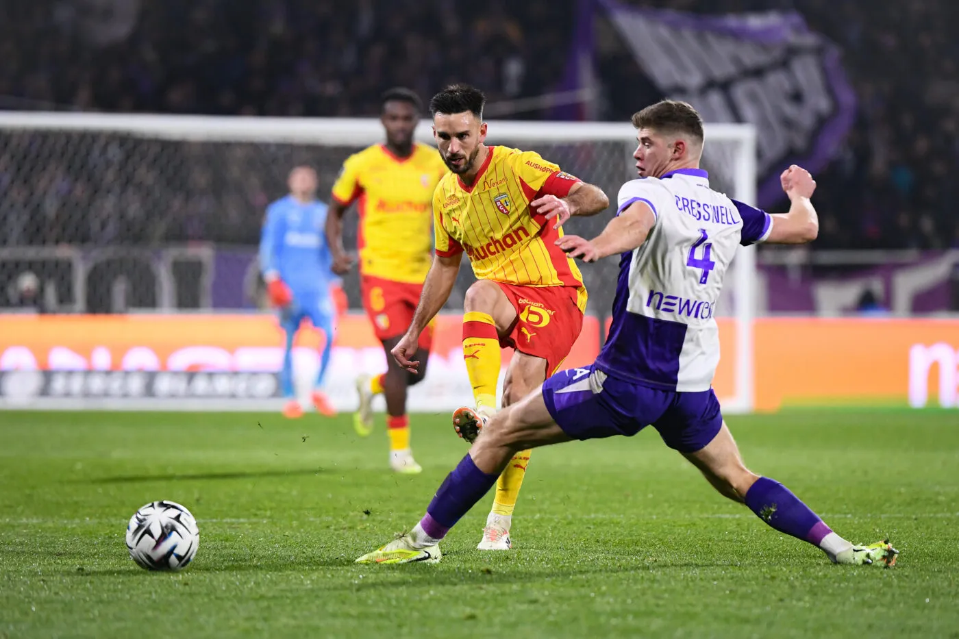 Lens fait exploser Toulouse et s’offre le titre de champion d’hiver
