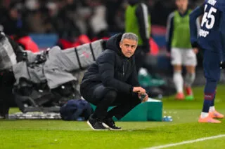Luis Enrique dépité après la défaite du PSG au Sporting