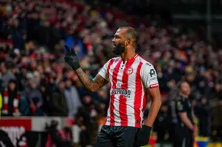 Un joueur de Brentford détrône déjà Firmino