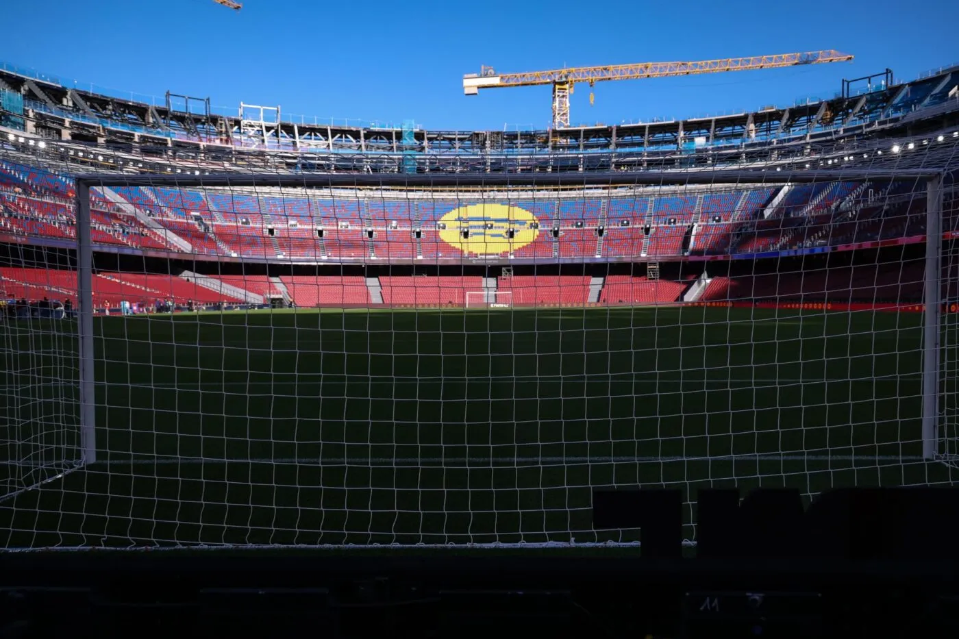 La réouverture de la tribune nord du Camp Nou encore retardée ?