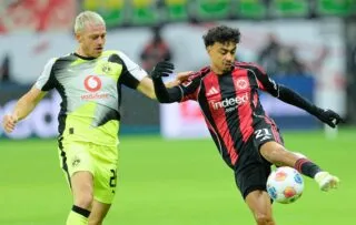 Le Borussia Dortmund miraculé et incapable de gérer ses avantages