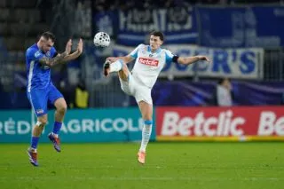 L'échange sympa entre Pavard et Renaux