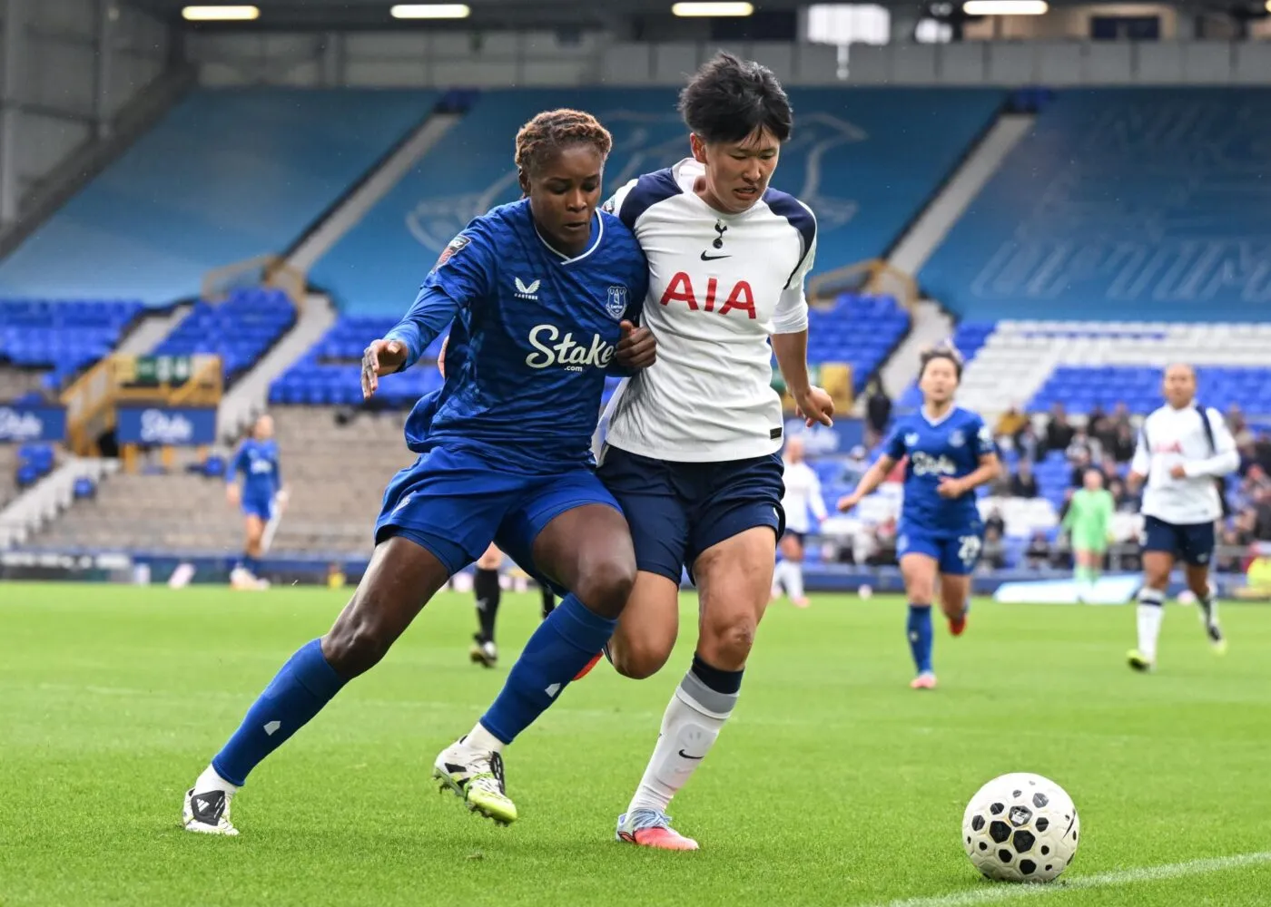 Imbroglio autour de la situation de Kelly Gago à Everton