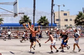 On peut désormais jouer au ballon dans les rues de Los Angeles