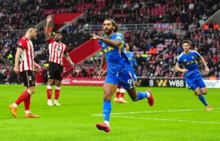Dominic Calvert-Lewin succède à Rio Ferdinand en Premier League