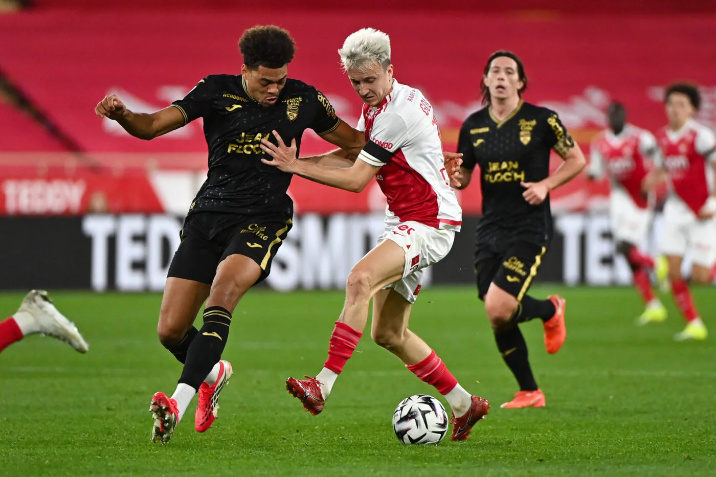 Lorient coule Monaco, battu pour la quatrième fois d’affilée