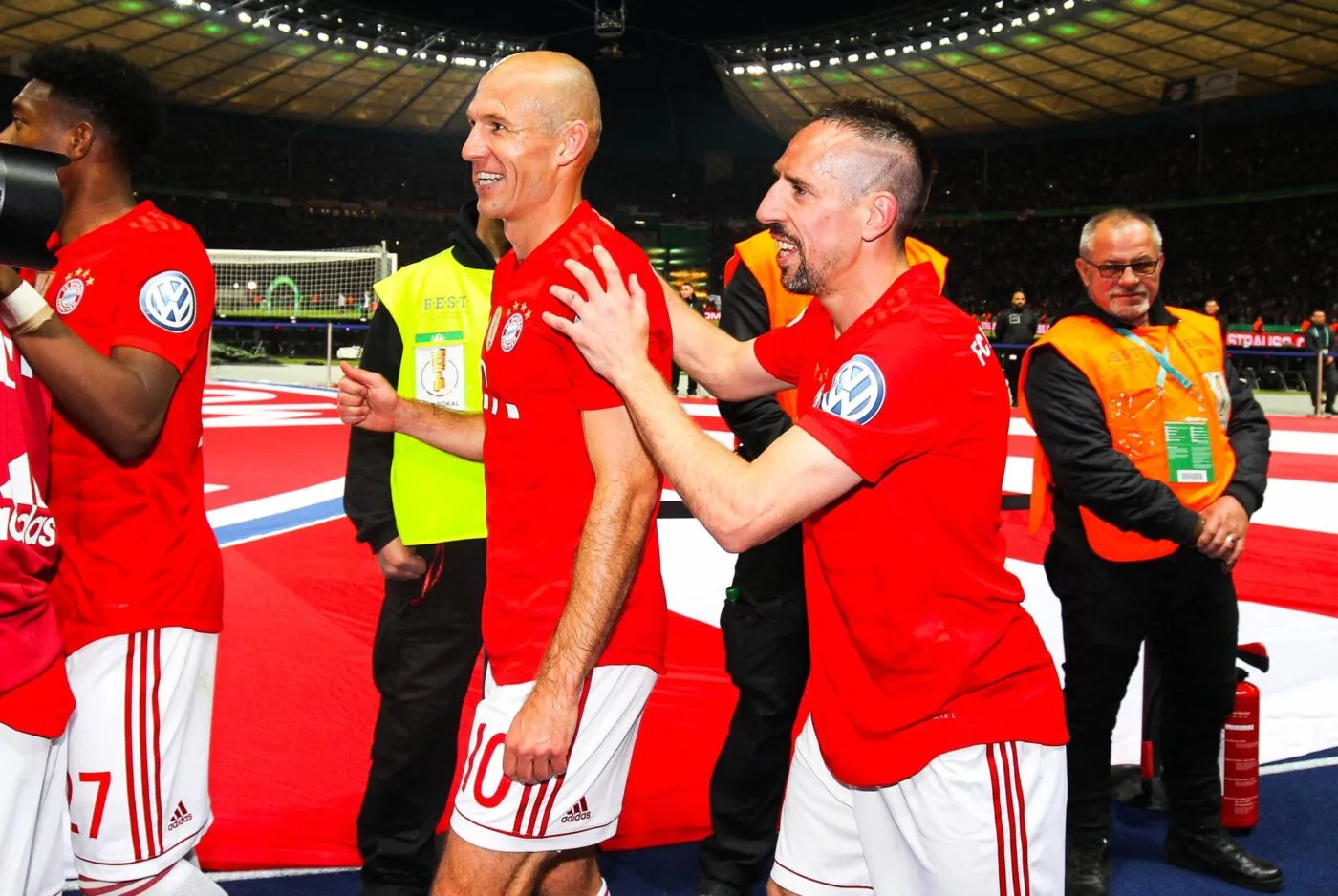 Robben n’aime pas qu’on compare le duo Díaz-Olise à celui qu’il formait avec Ribéry