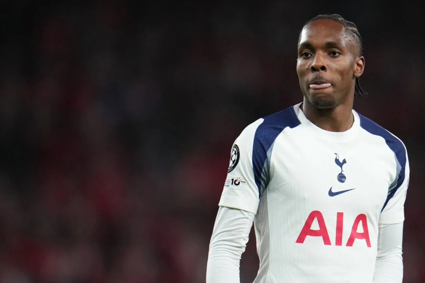 Mathys Tel encore écarté par Tottenham