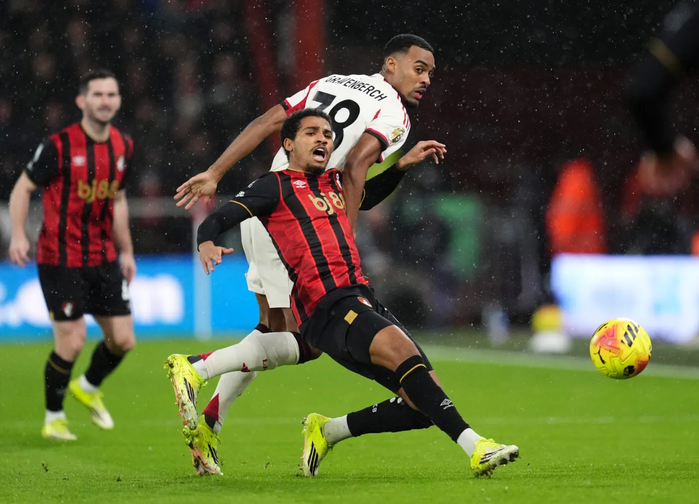 Liverpool sombre à Bournemouth
