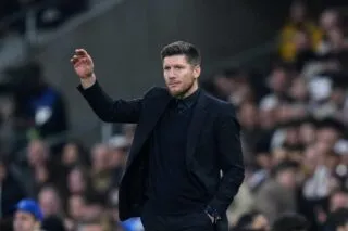 Eden Hazard vole au secours de Sébastien Pocognoli