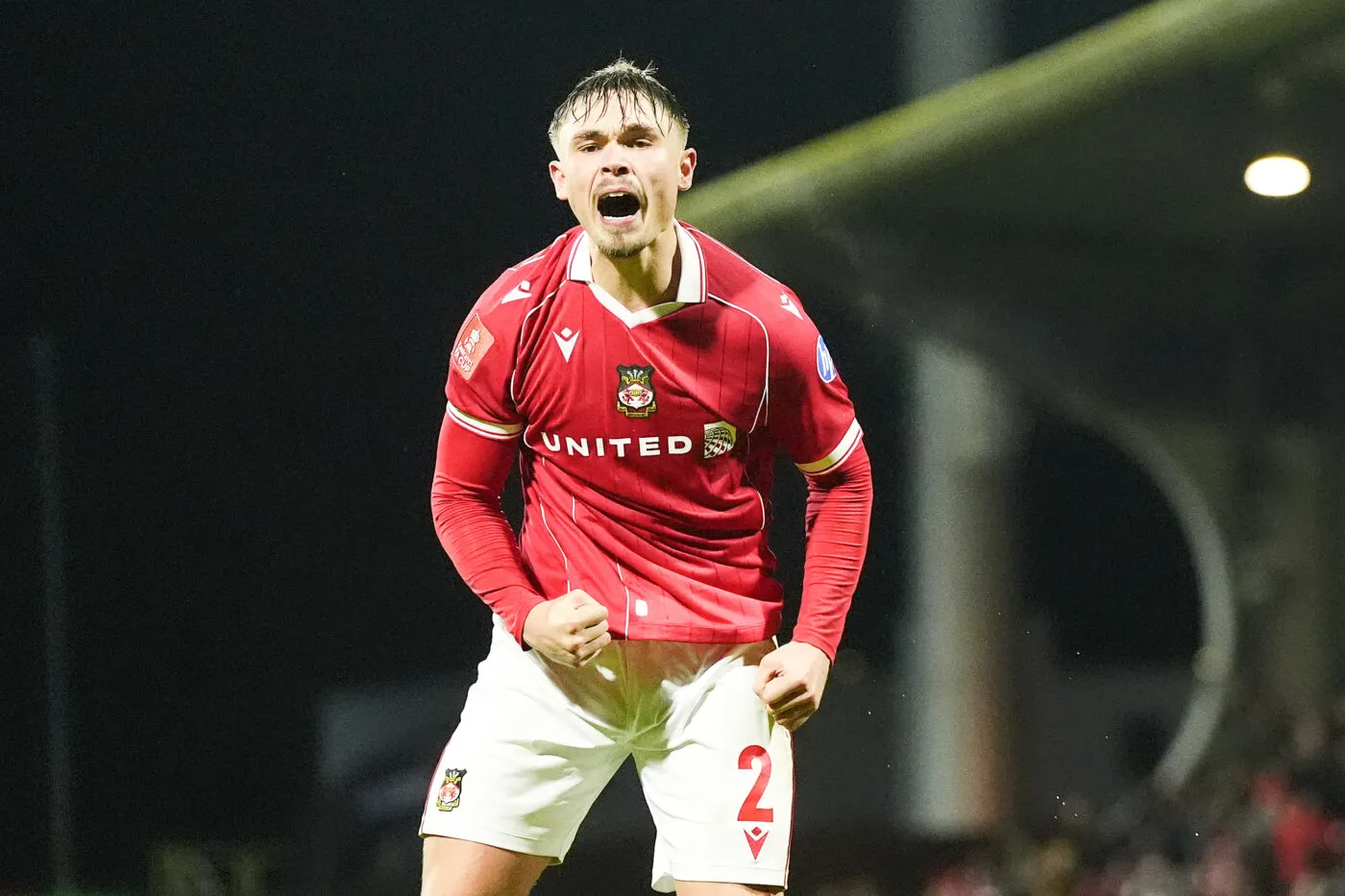 Encore une soirée de folie pour Wrexham, sur la pelouse de QPR