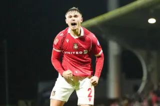 Encore une soirée de folie pour Wrexham, sur la pelouse de QPR