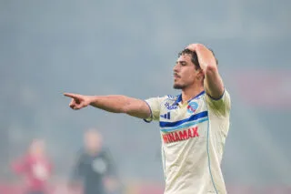 Strasbourg s’amuse dans le Nord et plonge Lille dans la crise