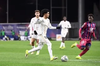 Reims chipe la deuxième place au Red Star