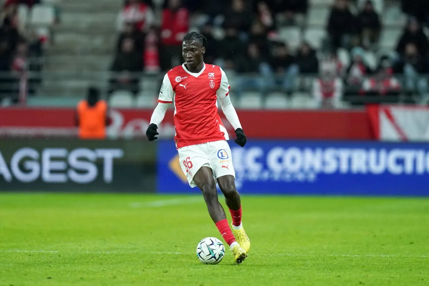 Info So Foot : Patrick Zabi va s’engager à Newcastle... et rester à Reims