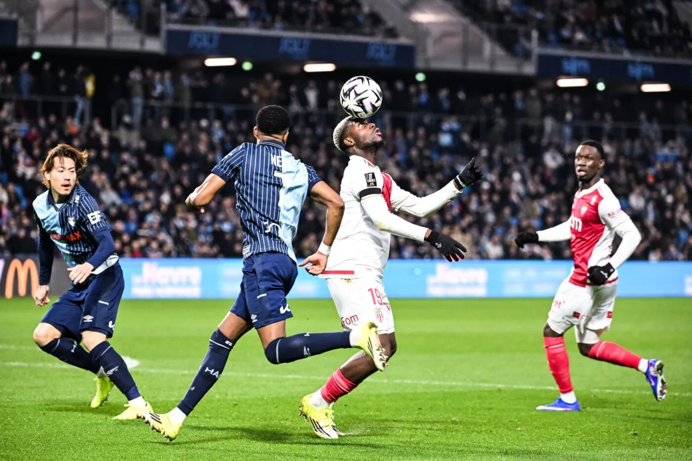 Al-Ittihad tiendrait déjà le remplaçant de Karim Benzema