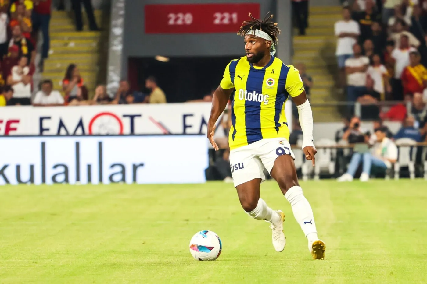 Un contrat courte durée pour Saint-Maximin à Lens