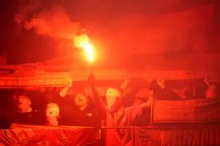 Les fumigènes bientôt autorisés en Belgique ?