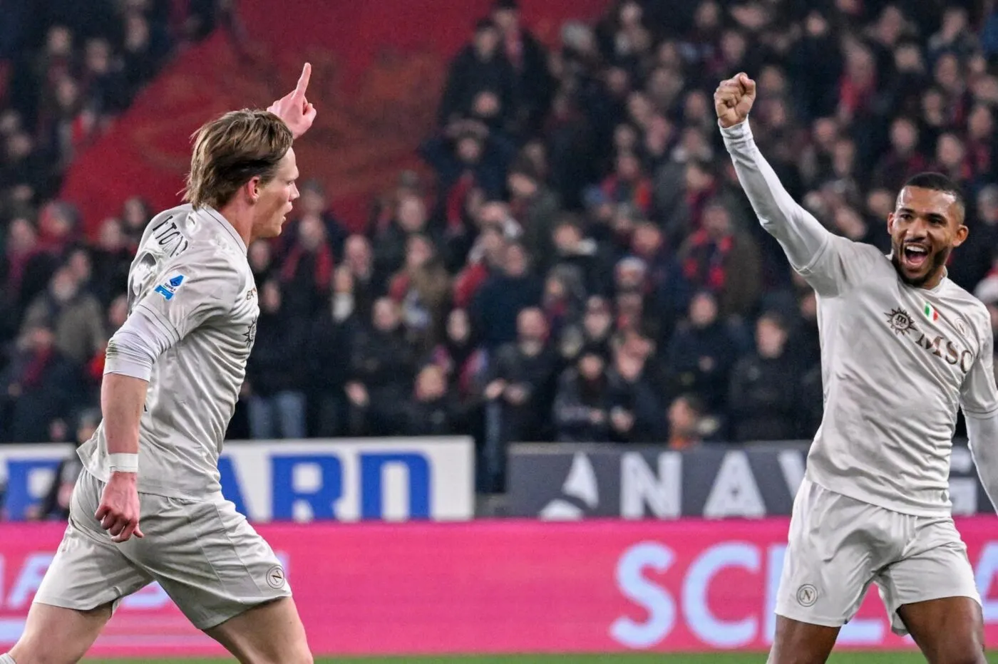 Naples gagne malgré deux énormes boulettes