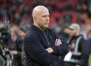 Arne Slot fixe l'objectif de Liverpool pour la fin de saison