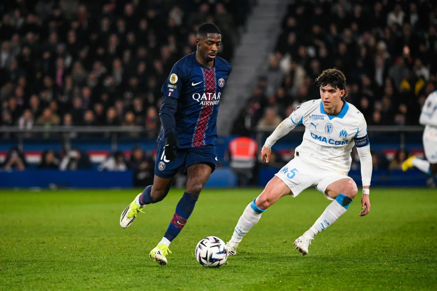 Quand Dembélé se paye Balerdi en plein Classique