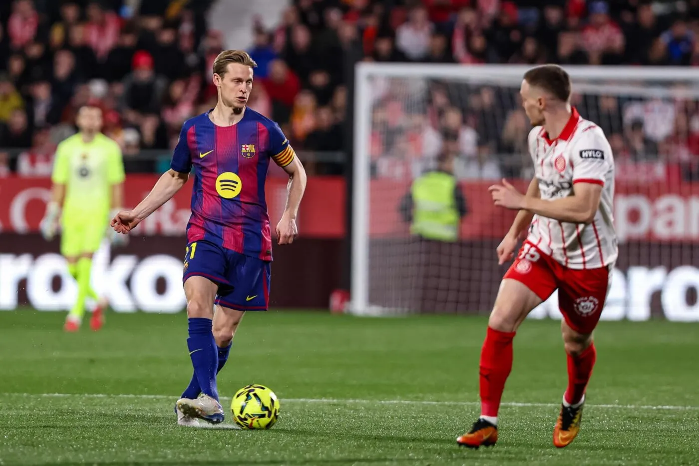 Piégé à Gérone, le Barça laisse la tête au Real Madrid