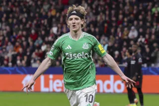 Gordon et Newcastle sirotent Qarabağ