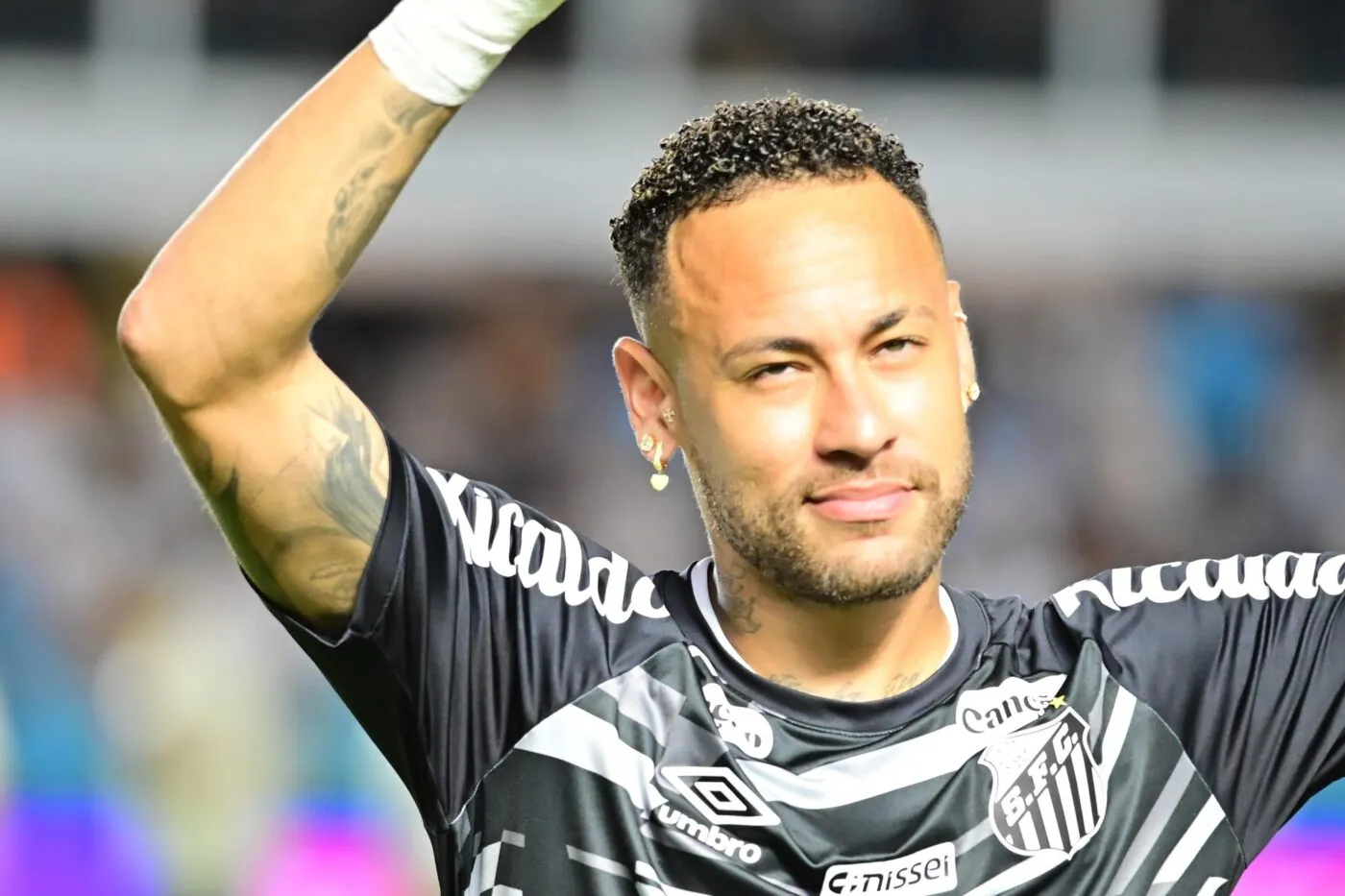 Neymar envisage de prendre très prochainement sa retraite