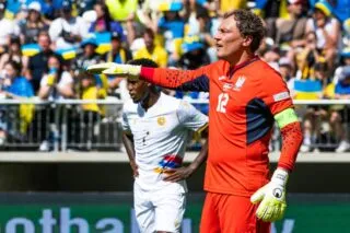 Andriy Pyatov : « Vivre la guerre en Ukraine et la regarder à la télé sont deux réalités différentes »