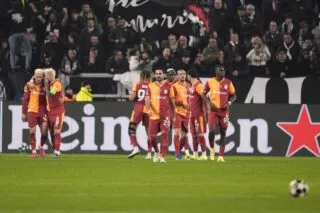 Galatasaray attend la prolongation pour doucher les espoirs d'une Juve conquérante