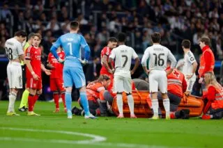 Raúl Asencio donne des nouvelles rassurantes après sa sortie sur civière