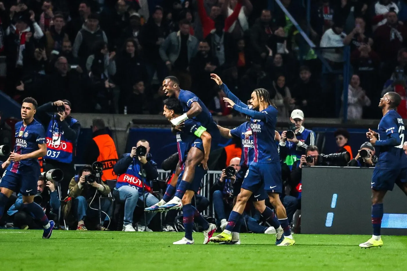 Le PSG demande le report du match entre les deux chocs contre Chelsea en C1