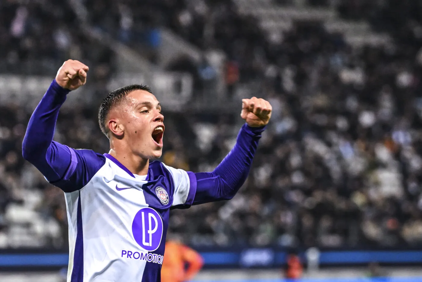 Hissez haut, Santi Hidalgo !