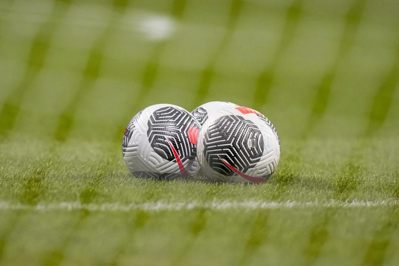 Un mort dans des affrontements lors du Superclásico au Chili