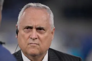 Les supporters de ce club italien invoquent Donald Trump pour menacer leur président