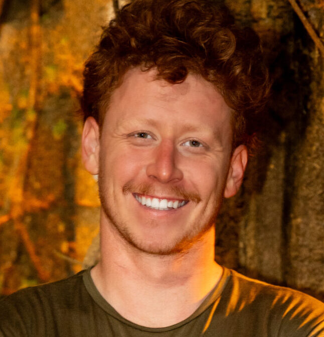 HUGO__AI2_1881-scaled-e1772553415425