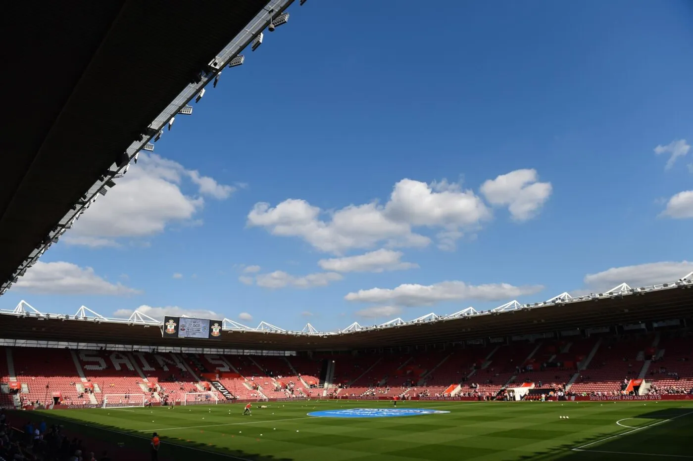 Les illuminations d’un pont font polémique à Southampton
