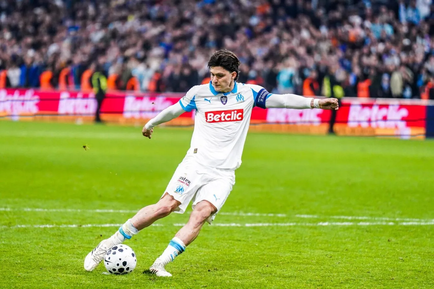 « Qu’il retourne en Argentine » : les fans de l'OM n'en peuvent plus de Leonardo Balerdi