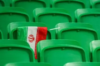 Accusé d'avoir brandi un drapeau à la Coupe d'Asie féminine, un journaliste iranien finit par récupérer son accréditation
