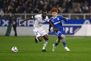 Face à Strasbourg, Auxerre reste muet mais profite (un peu) du faux pas de Nantes