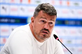 Un ancien entraîneur de Ligue 1 débarque à l’Ajax