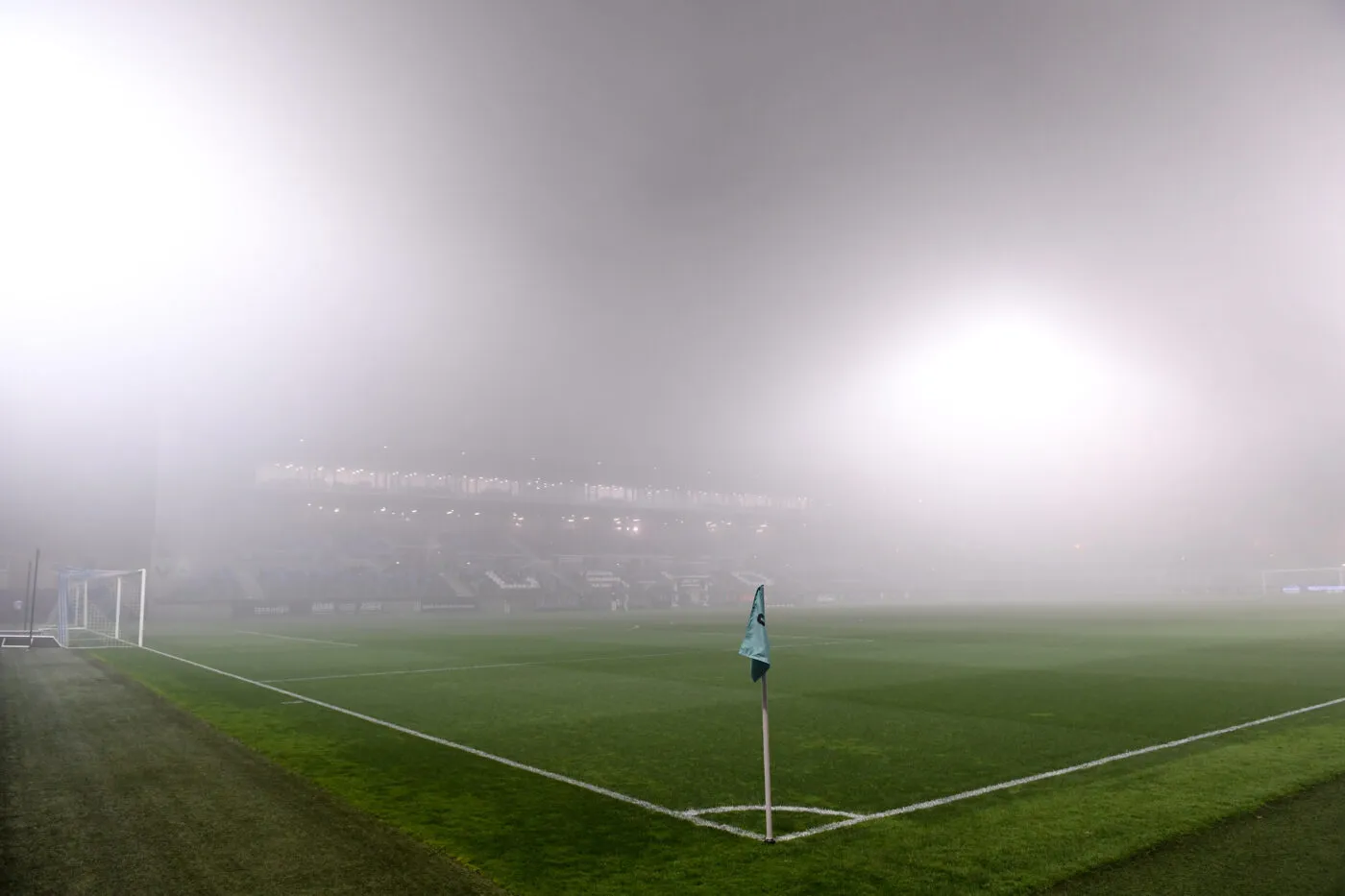 Le coup d’envoi de Dunkerque-Reims retardé à cause du brouillard
