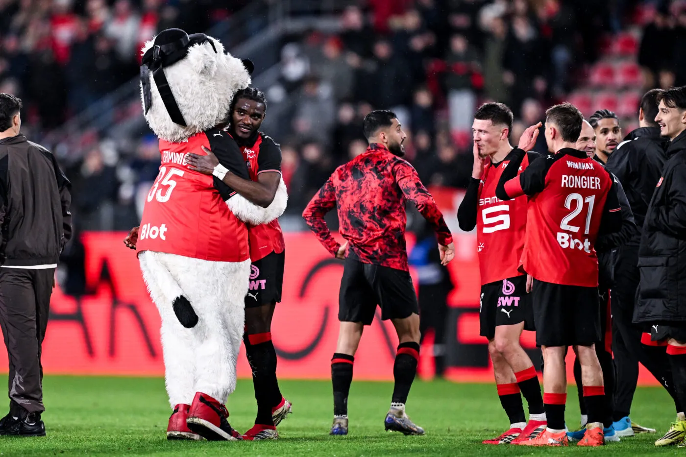 Dites les clubs, vous avez quel âge pour fêter votre anniv chaque année ?