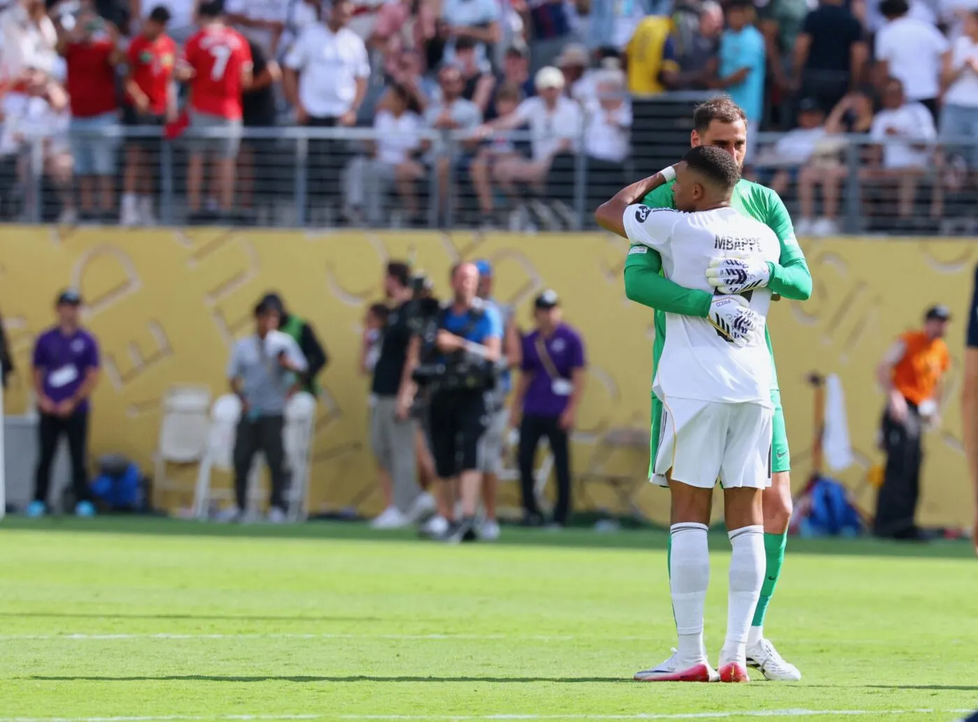 Donnarumma espère bien croiser le fer avec Mbappé au match retour
