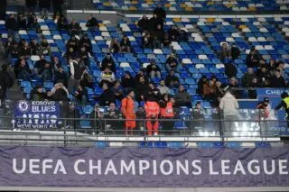 « Section des champions du monde » : les fans de Chelsea chambrent ceux du PSG